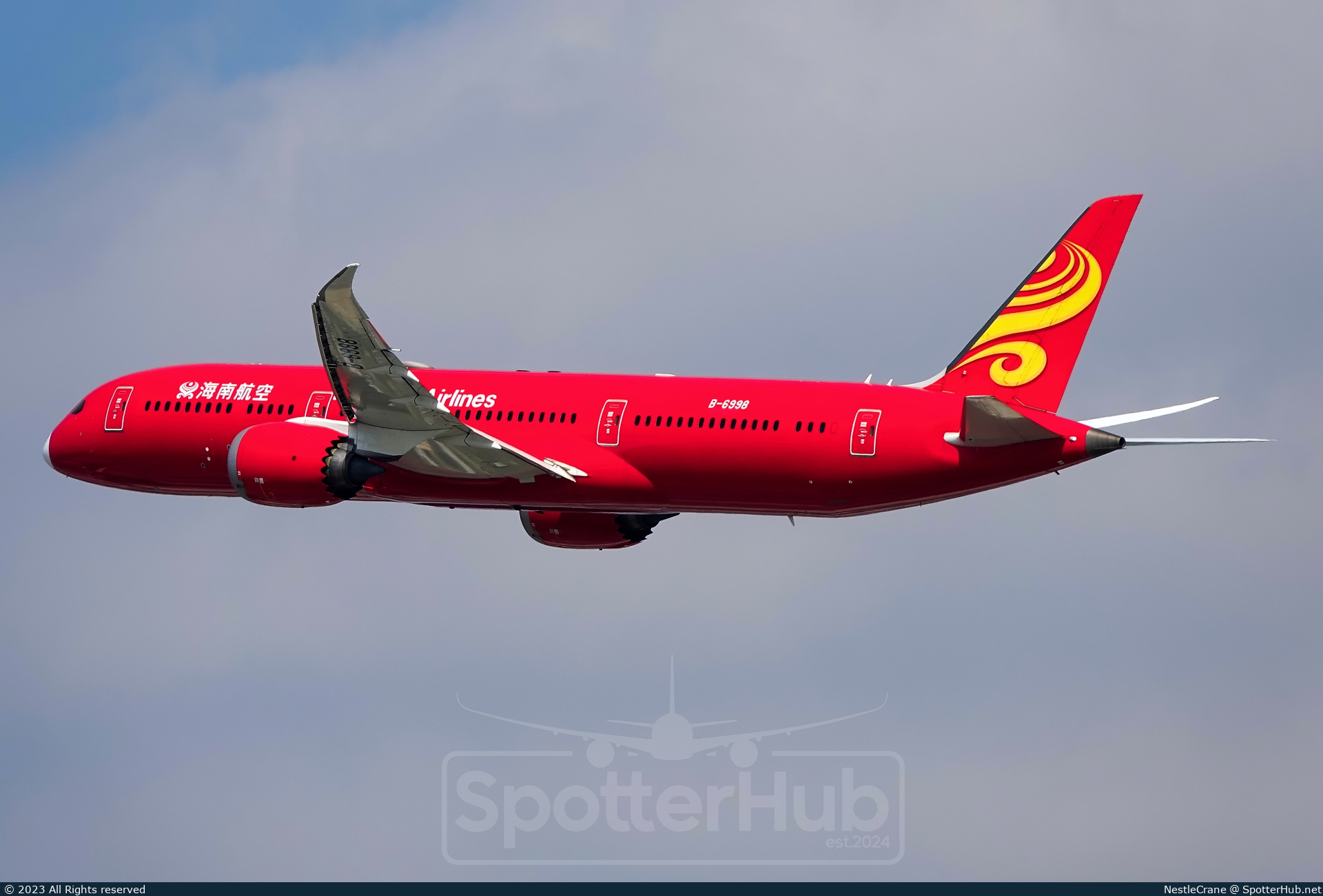 Photo of B-6998 - Boeing 787-9 Dreamliner operated by Hainan Airlines