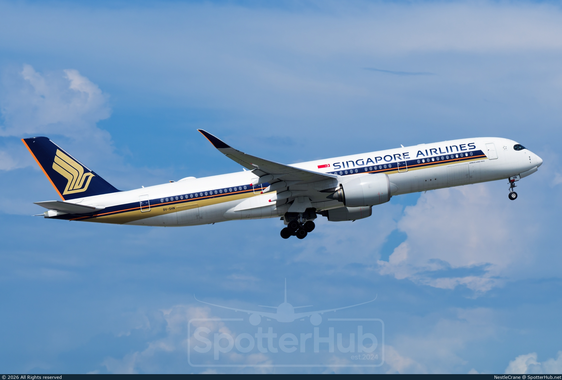 Photo of 9V-SHN - Airbus A350-941 operated by Singapore Airlines