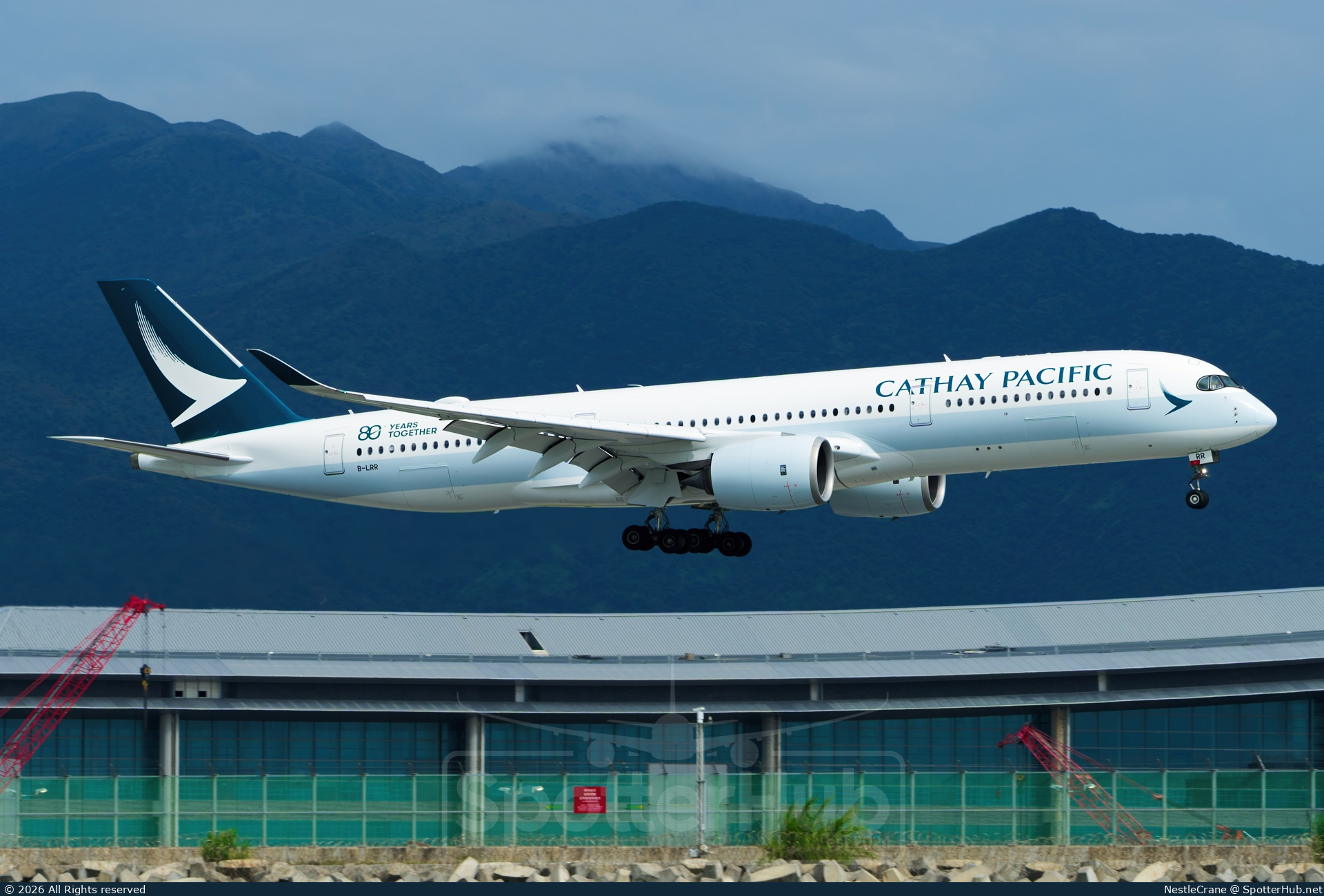 Photo of B-LRR - Airbus A350-941 operated by Cathay Pacific Airways