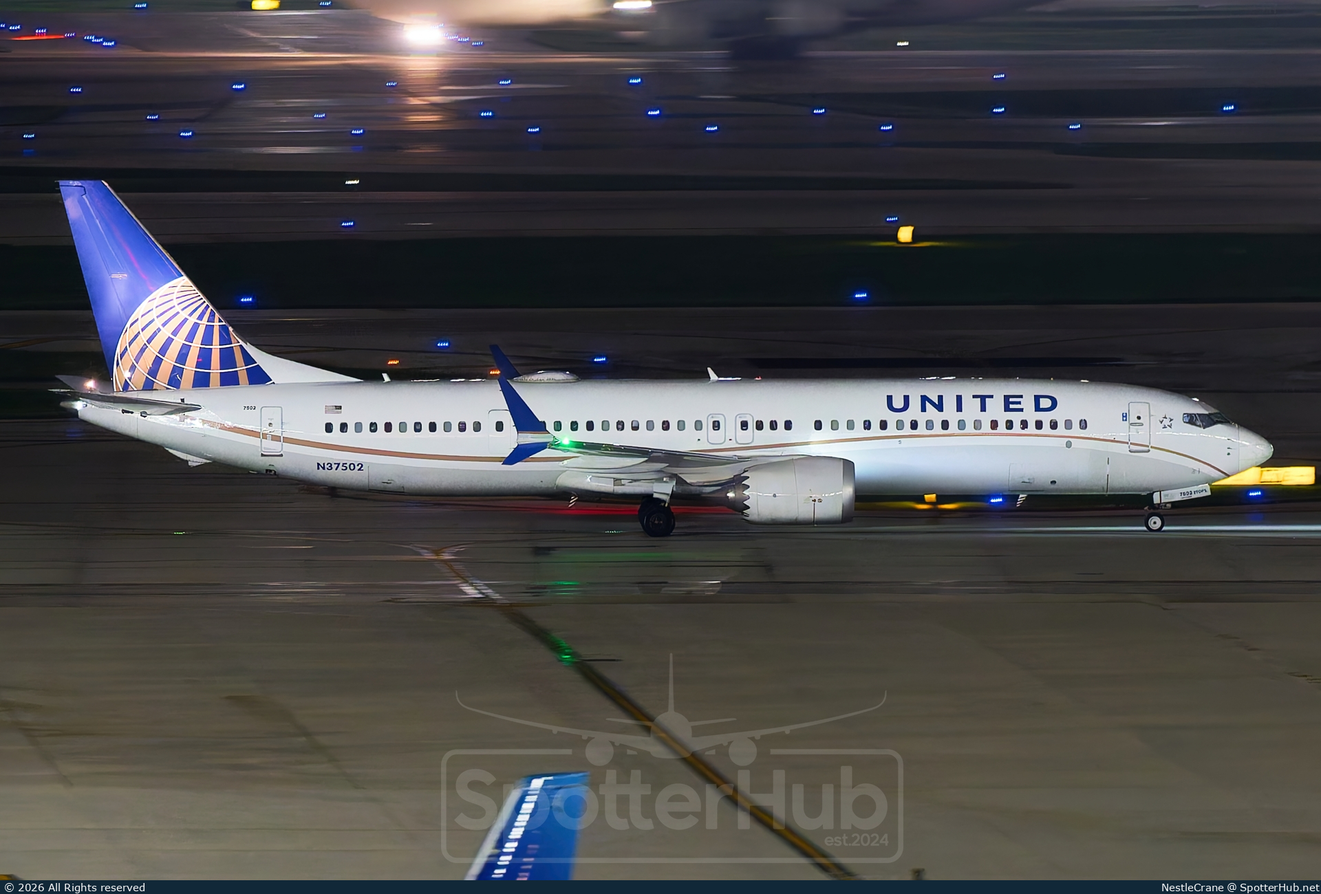 Photo of N37502 - Boeing 737 MAX 9 operated by United Airlines