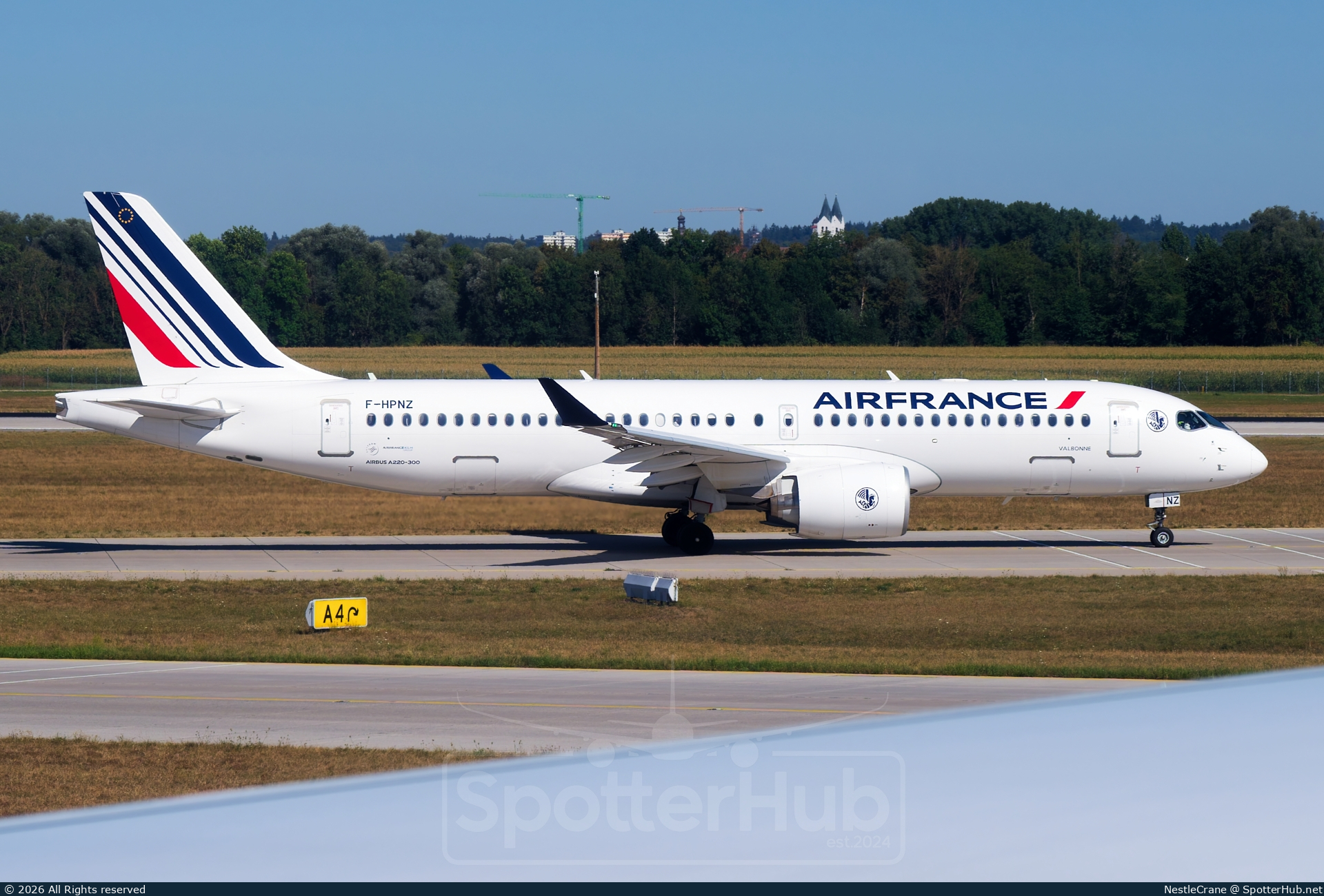 Photo of F-HPNZ - Airbus A220-300 operated by Air France