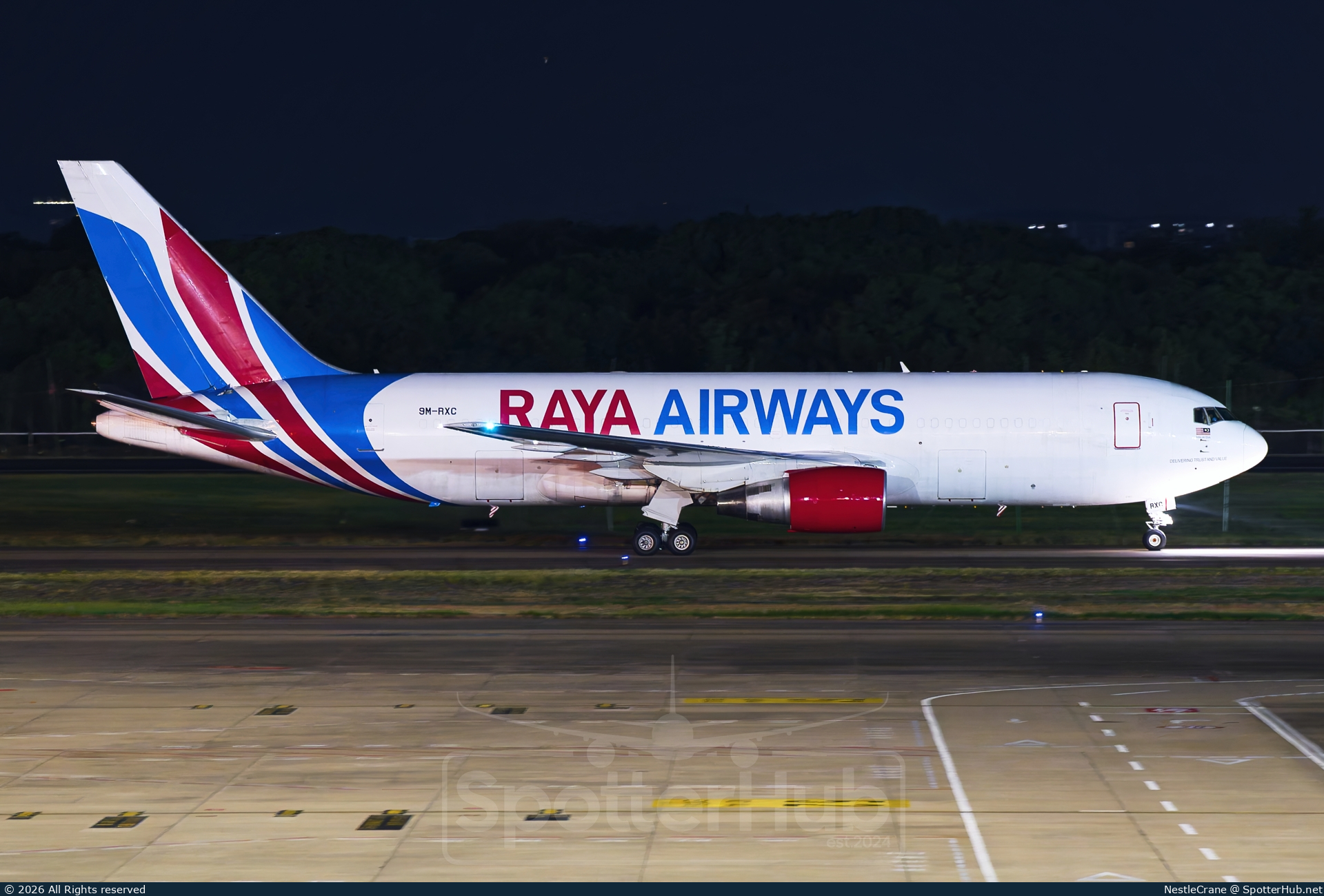 Photo of 9M-RXC - Boeing 767-232(BDSF) operated by Raya Airways