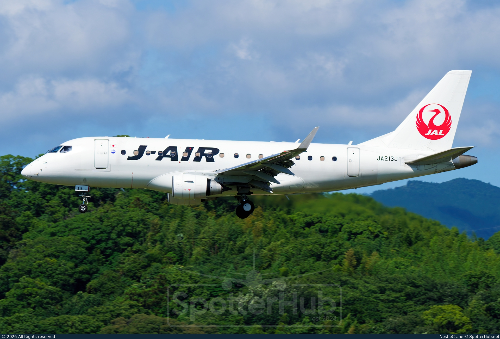 Photo of JA213J - Embraer ERJ-170STD operated by J-Air