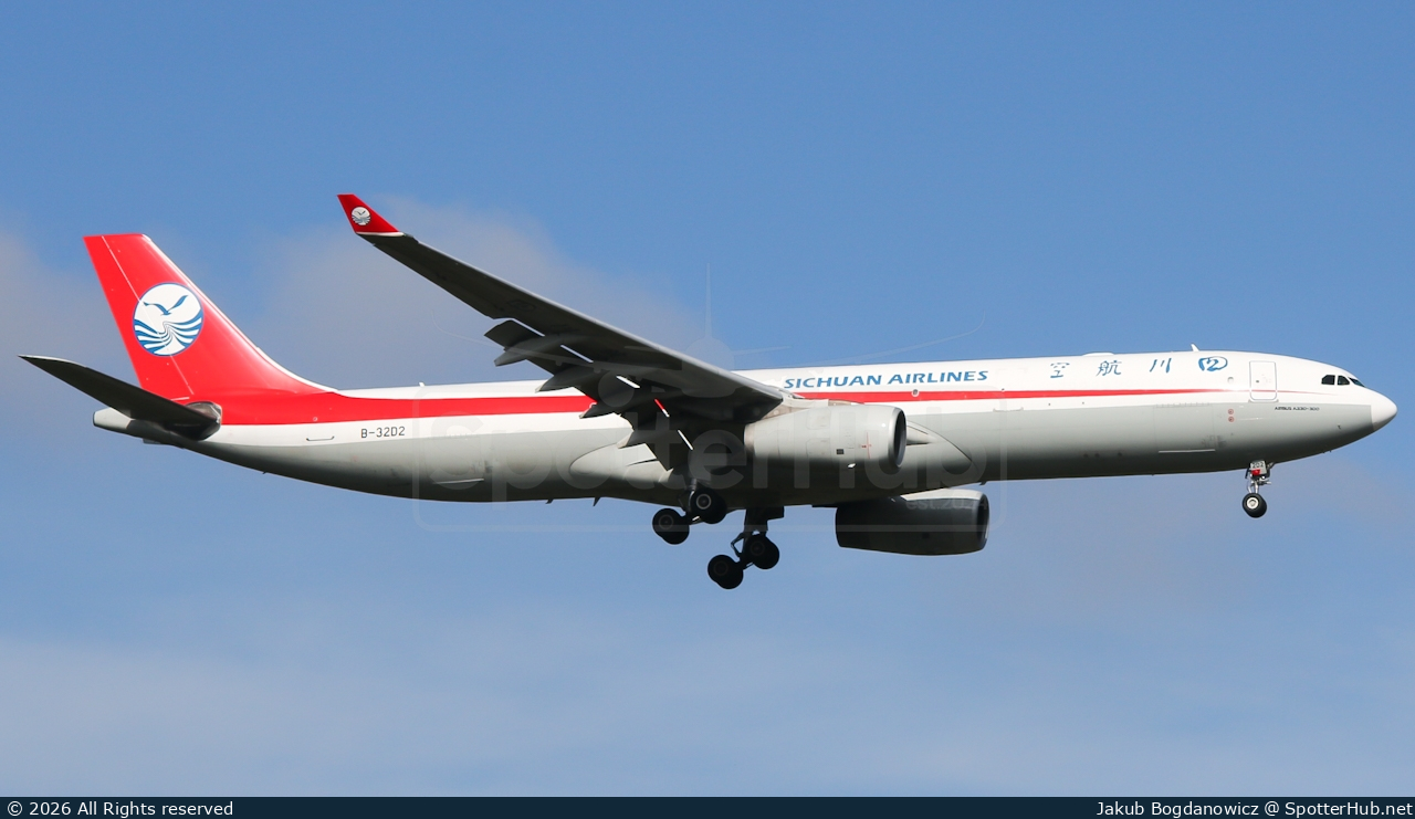 Photo of B-32D2 - Airbus A330-343(P2F) operated by Sichuan Airlines Cargo