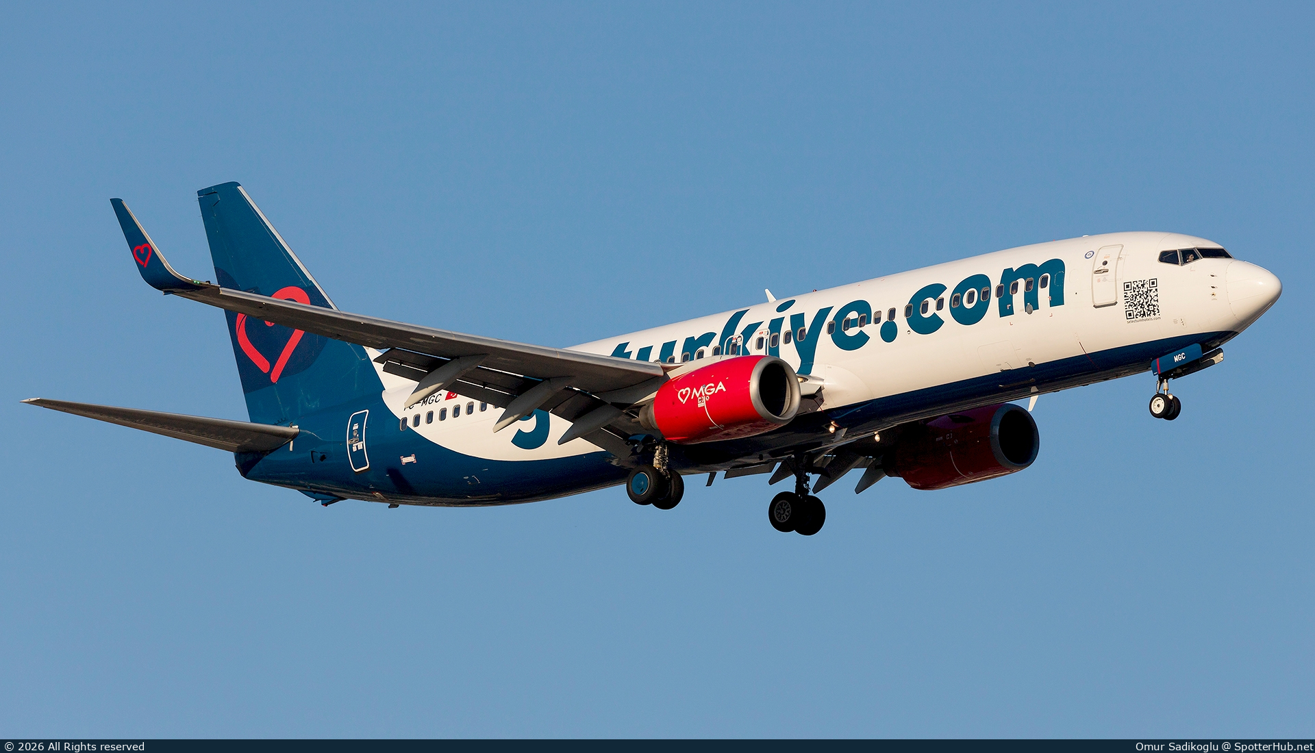 Photo of TC-MGC - Boeing 737-83N operated by Mavi Gök Airlines