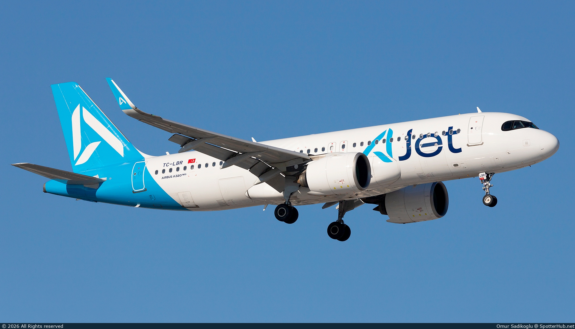 Photo of TC-LBR - Airbus A320-271N operated by AJet