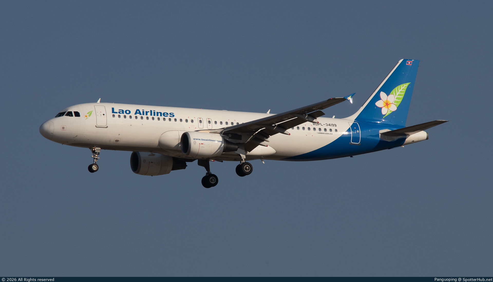 Photo of RDPL-34199 - Airbus A320-214 operated by Lao Airlines