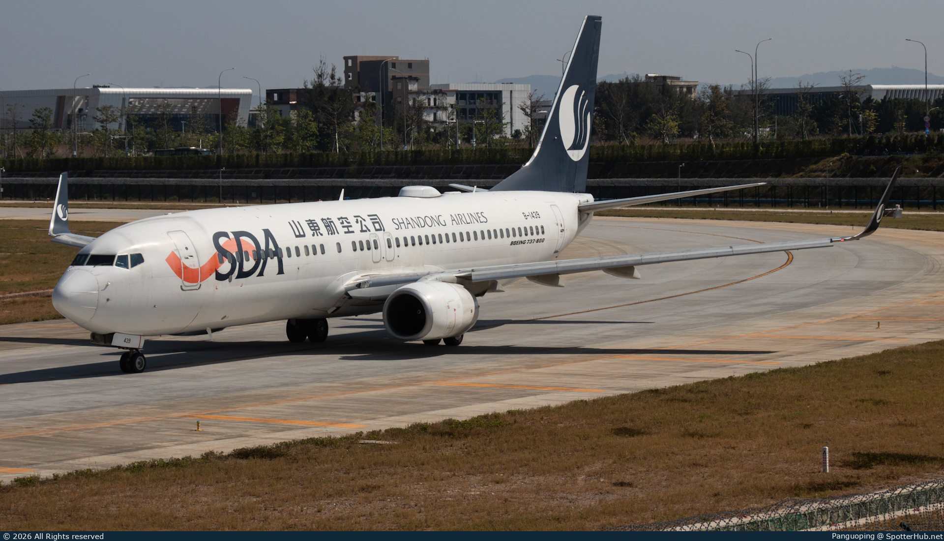 Photo of B-1439 - Boeing 737-85N operated by Shandong Airlines