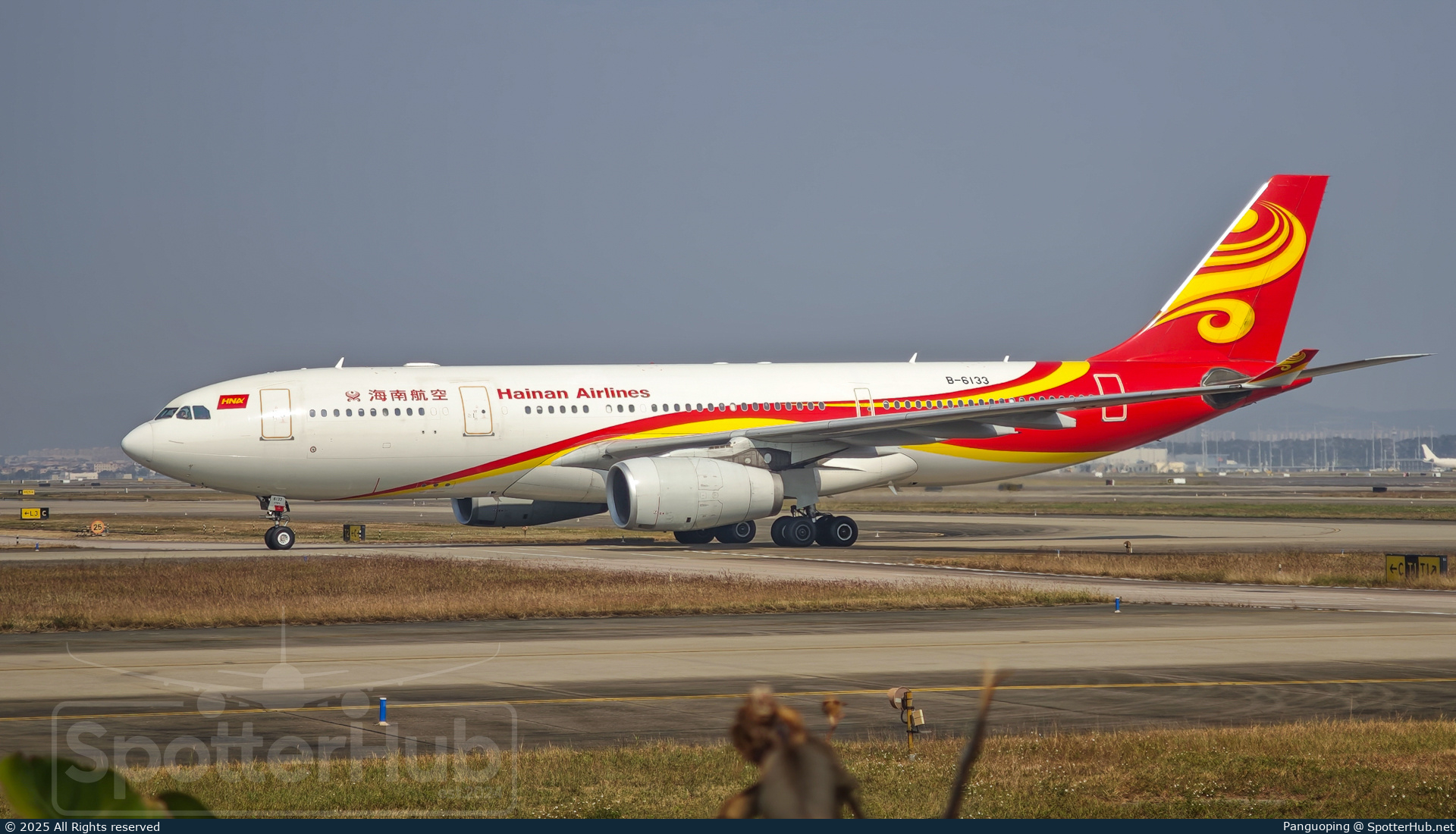 Photo of B-6133 - Airbus A330-243 operated by Hainan Airlines