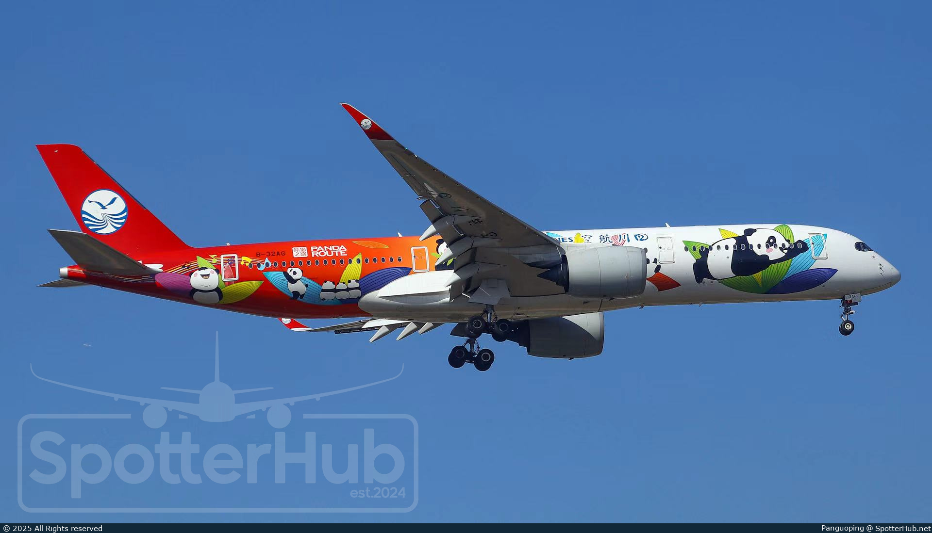 Photo of B-32AG - Airbus A350-941 operated by Sichuan Airlines