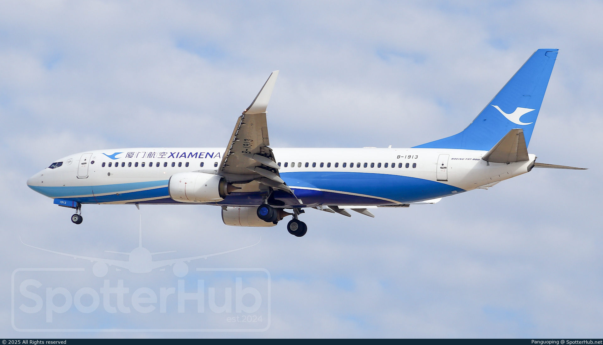 Photo of B-1913 - Boeing 737-85C operated by Xiamen Airlines