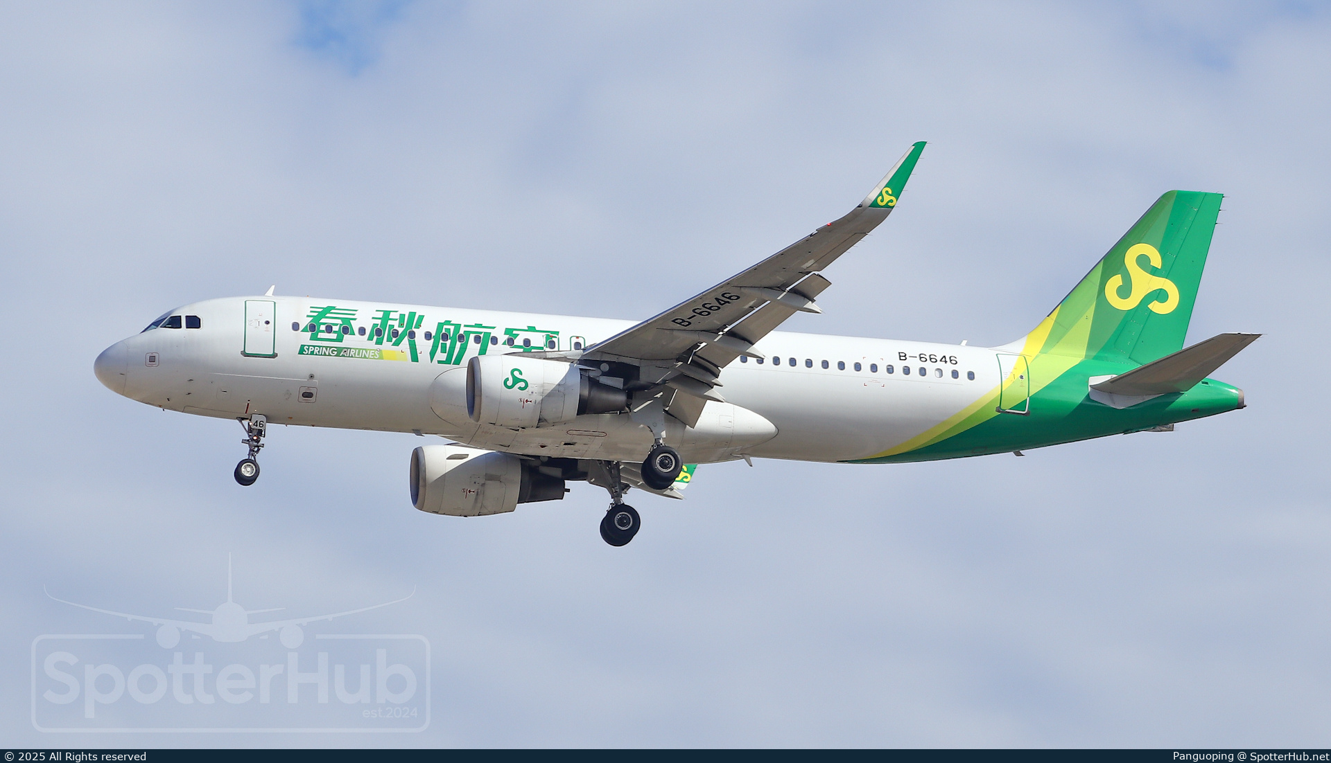 Photo of B-6646 - Airbus A320-214 operated by Spring Airlines