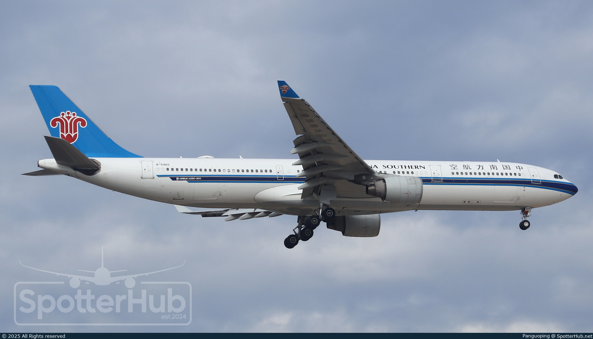 Photo of B-5965 - Airbus A330-323 operated by China Southern Airlines