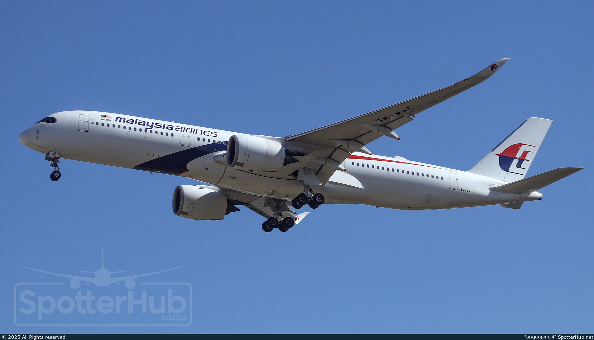 Photo of 9M-MAE - Airbus A350-941 operated by Malaysia Airlines