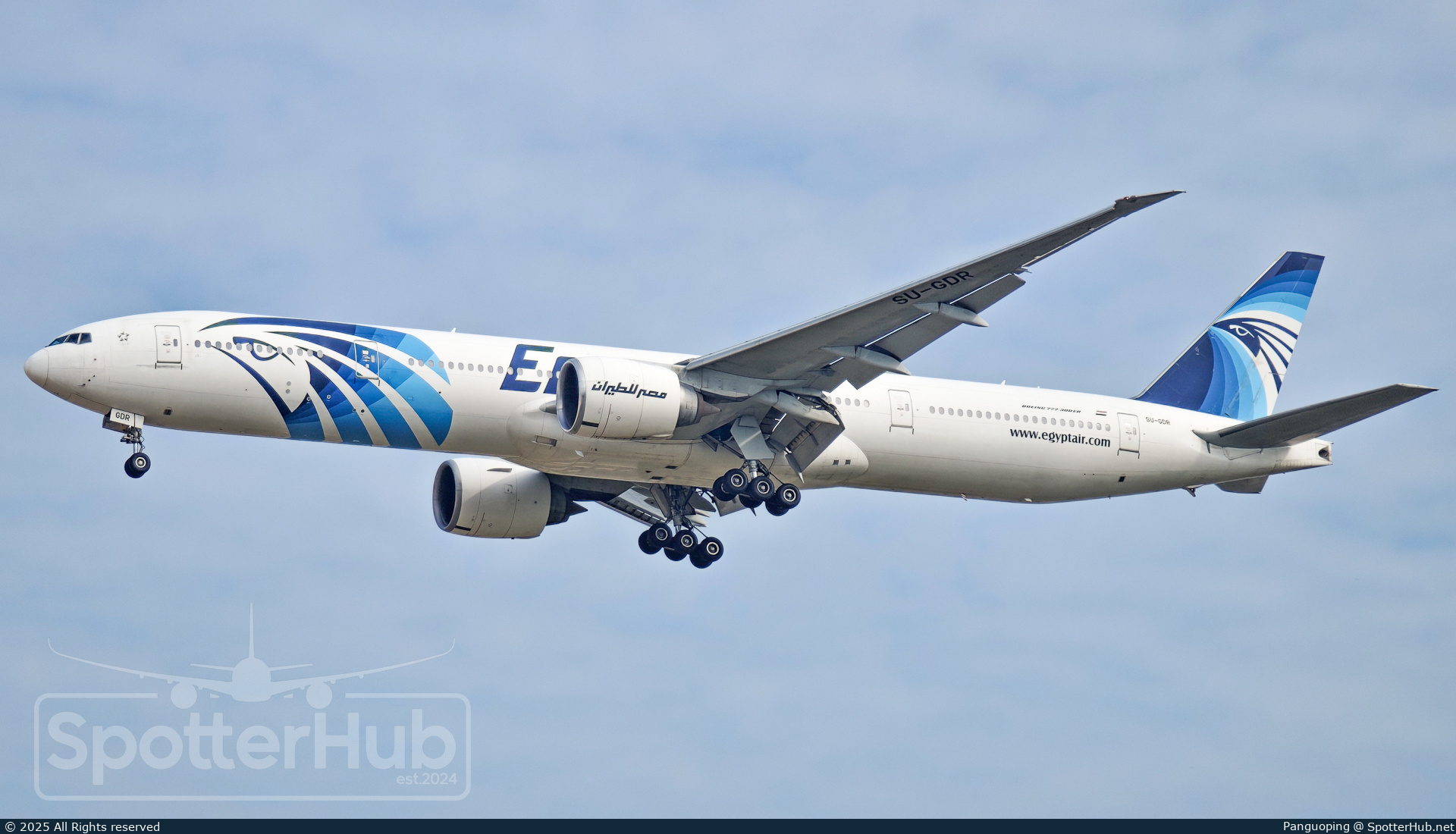 Photo of SU-GDR - Boeing 777-36N(ER) operated by Egyptair