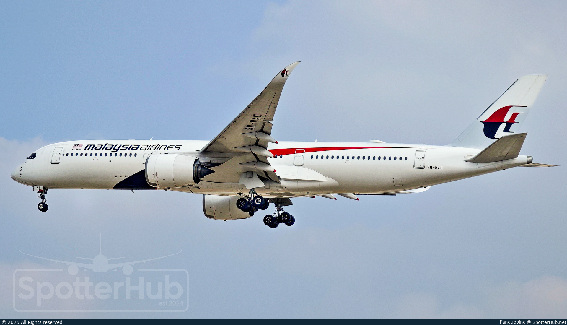 Photo of 9M-MAE - Airbus A350-941 operated by Malaysia Airlines