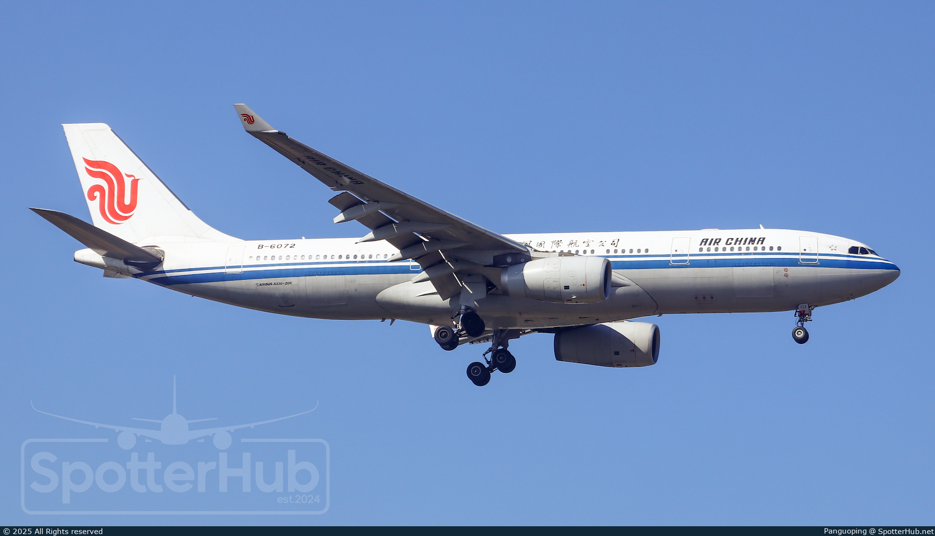 Photo of B-6072 - Airbus A330-243 operated by Air China