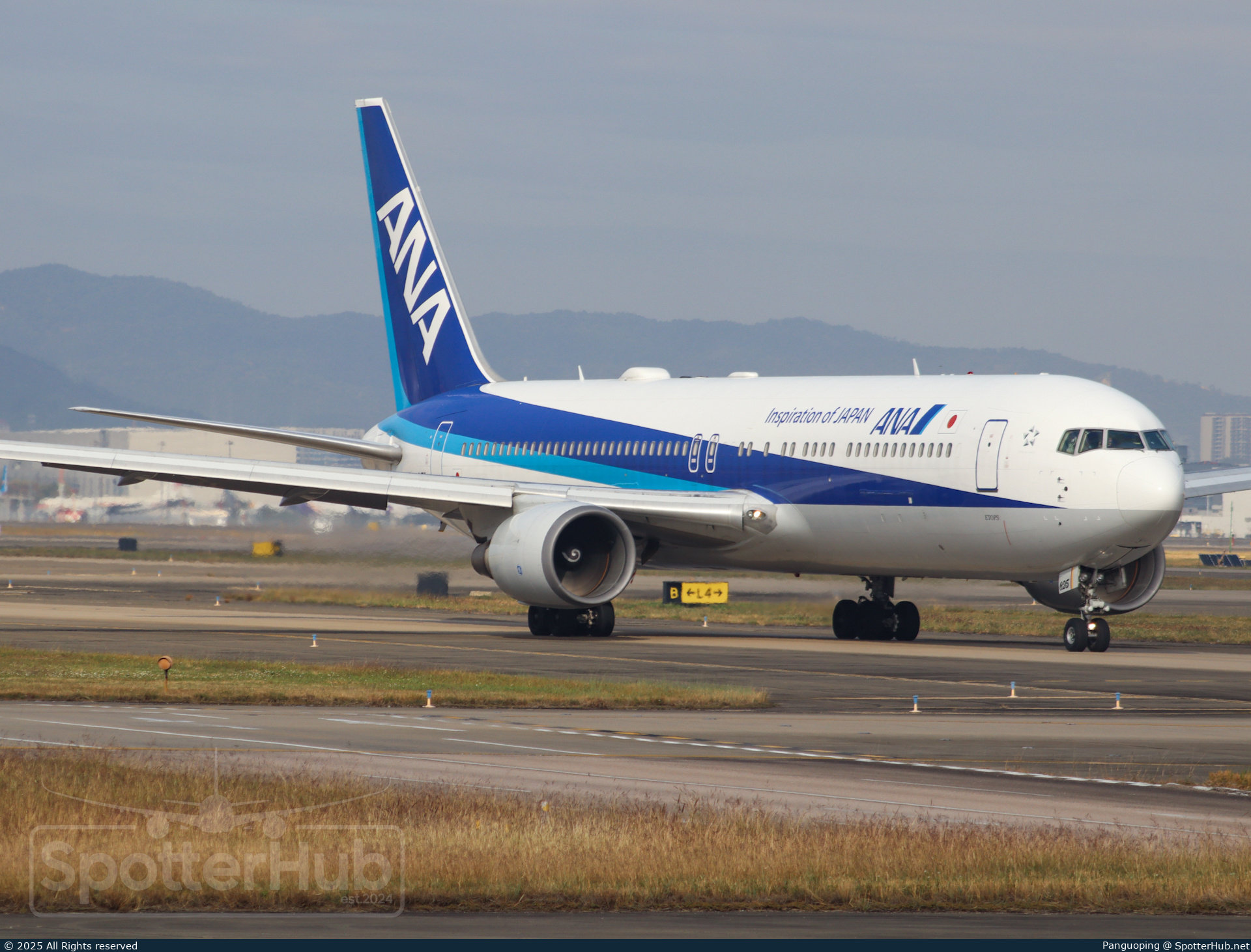 Photo of JA625A - Boeing 767-381(ER) operated by ANA All Nippon Airways