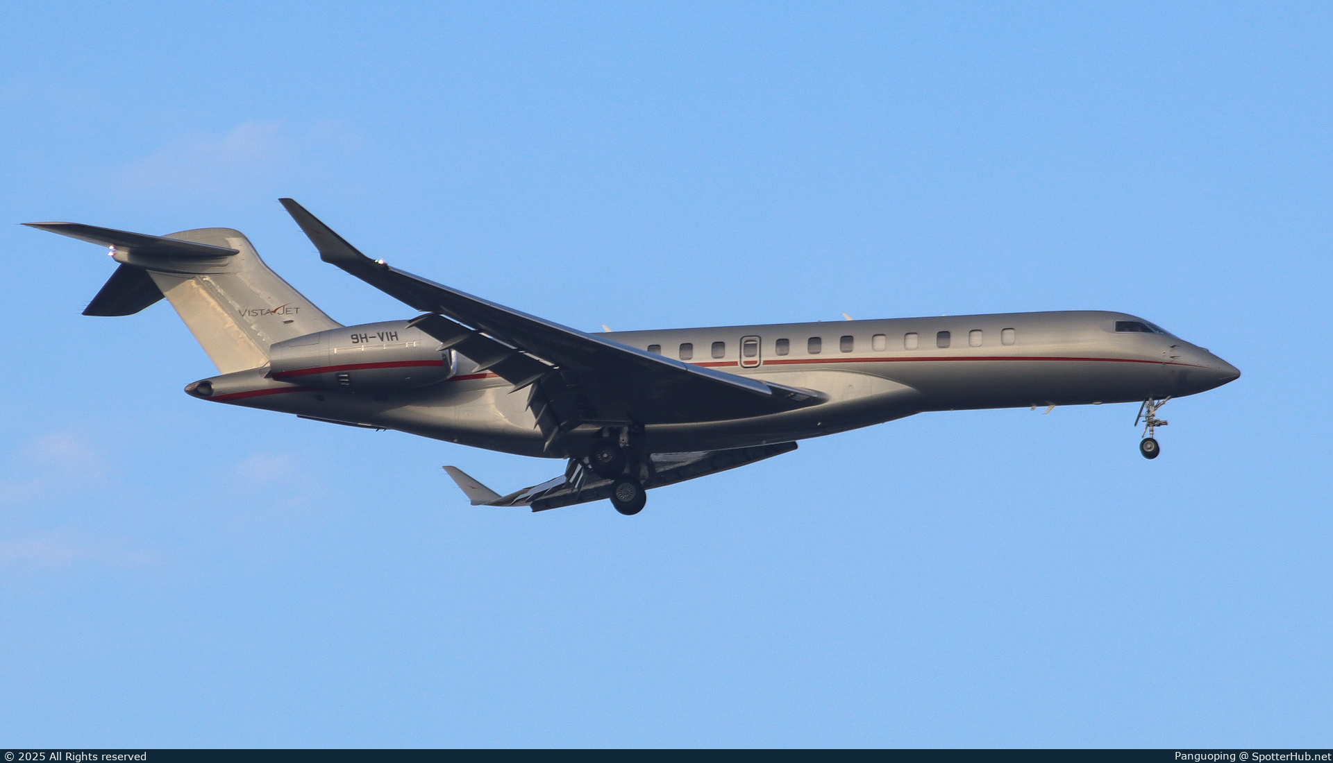 Photo of 9H-VIH - Bombardier Global 7500 operated by VistaJet