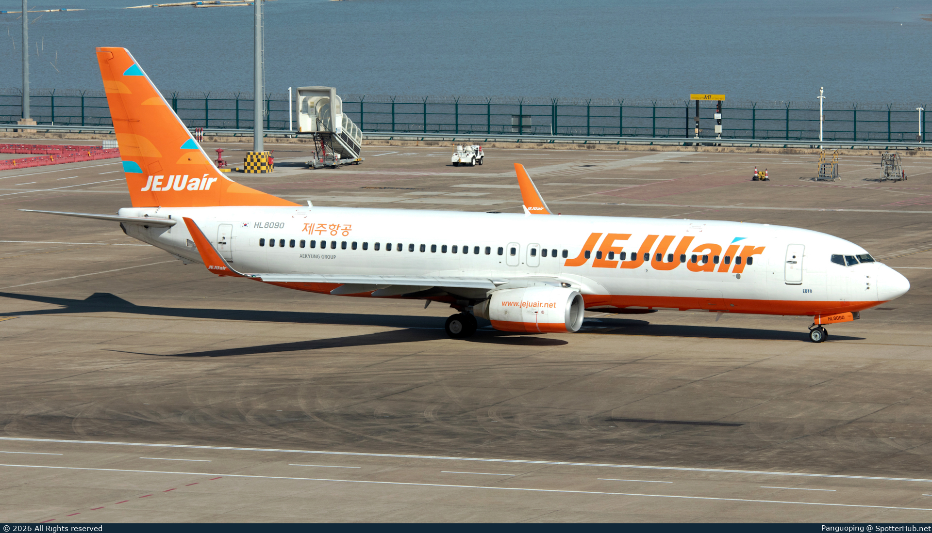 Photo of HL8090 - Boeing 737-8AS operated by Jeju Air