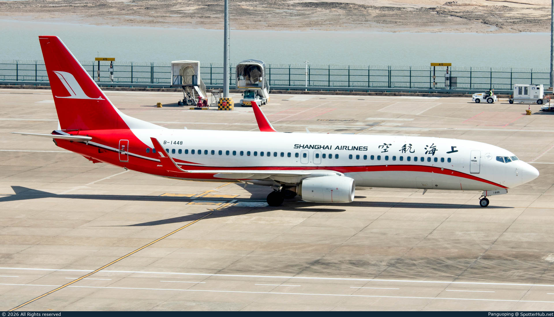 Photo of B-1448 - Boeing 737-89P operated by Shanghai Airlines