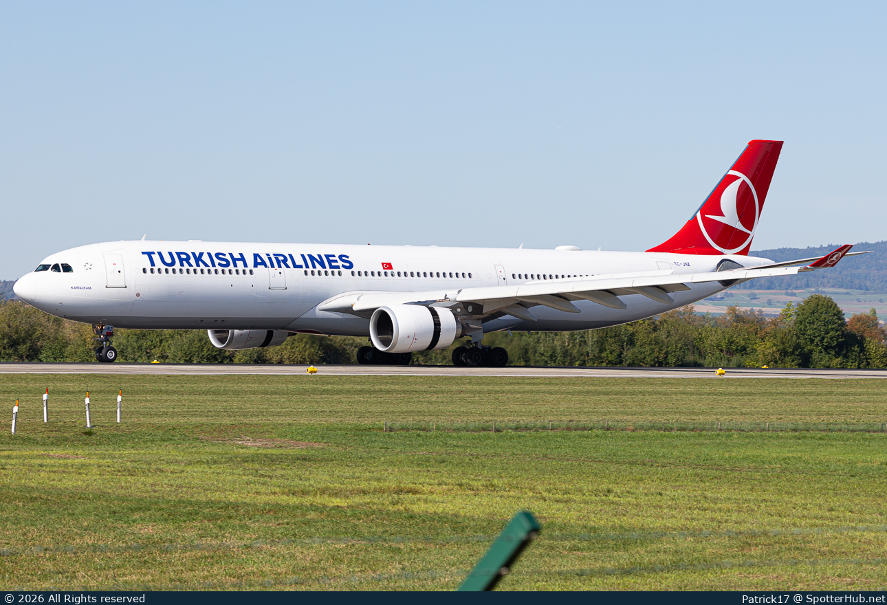 Photo of TC-JNZ - Airbus A330-303 operated by Turkish Airlines