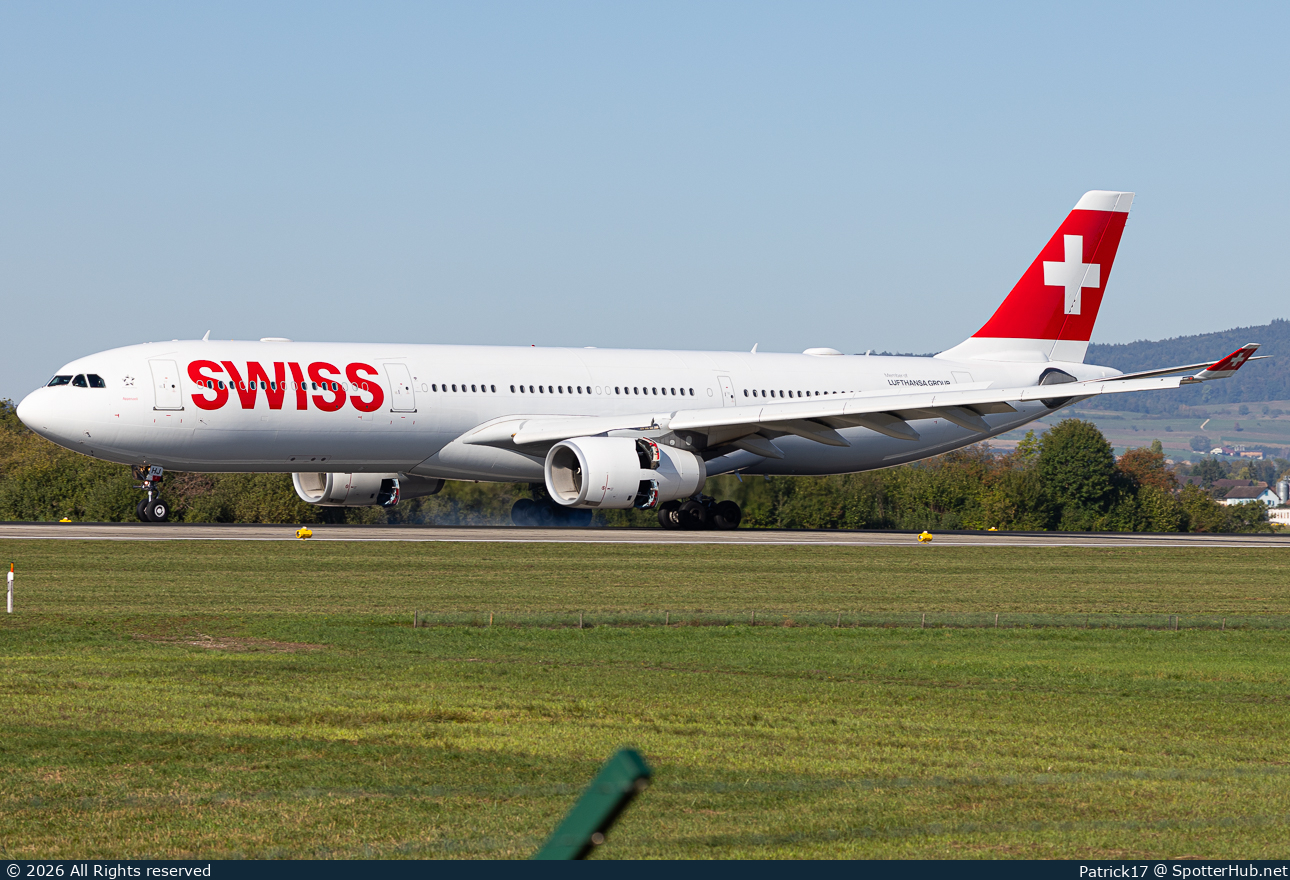 Photo of HB-JHJ - Airbus A330-343 operated by Swiss International Air Lines