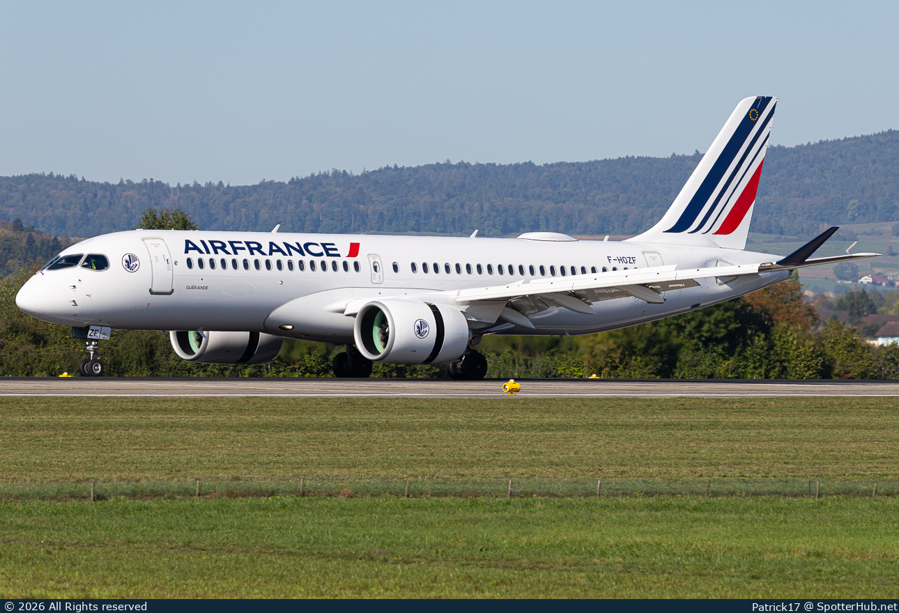 Photo of F-HOZF - Airbus A220-300 operated by Air France