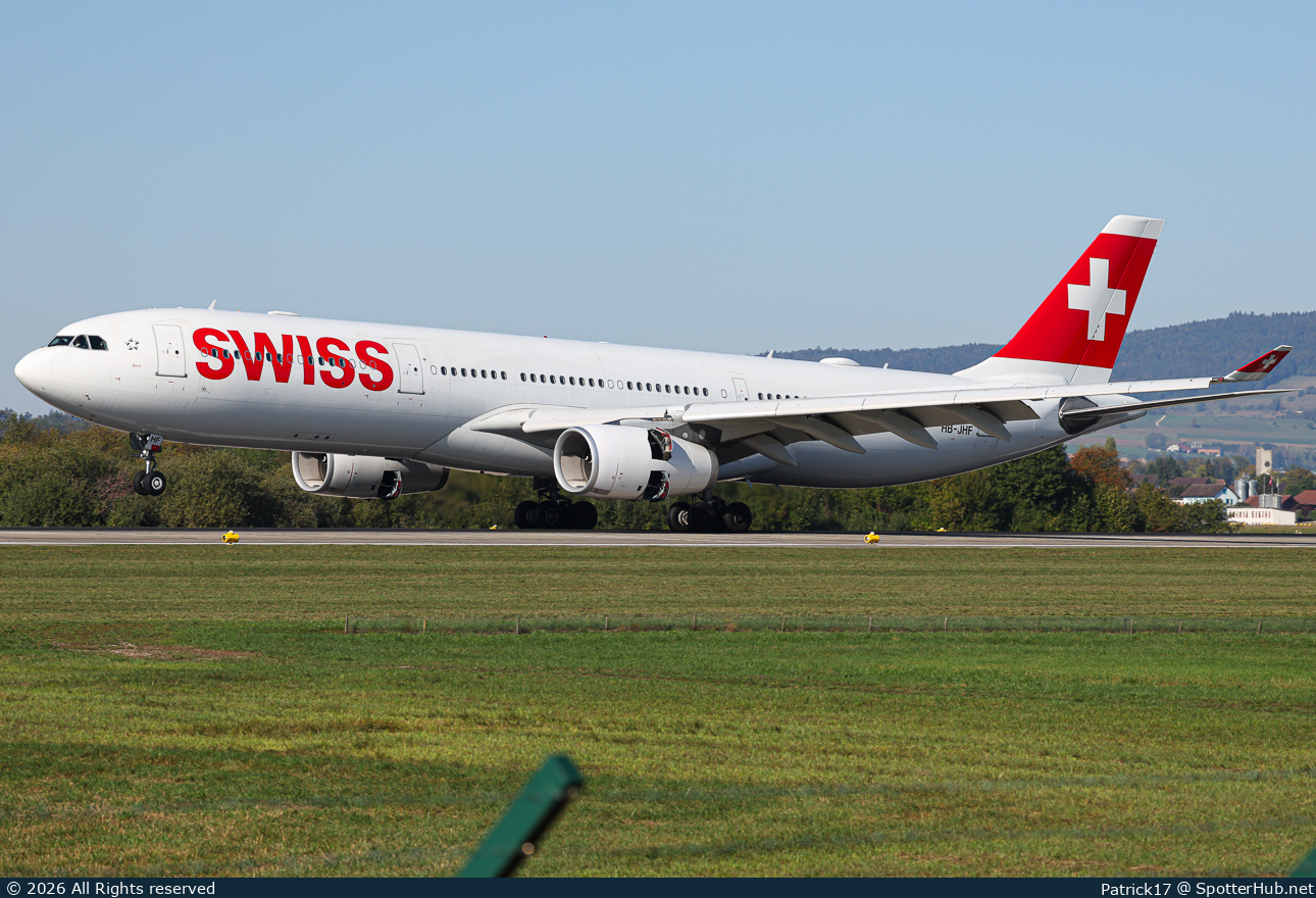 Photo of HB-JHF - Airbus A330-343 operated by Swiss International Air Lines