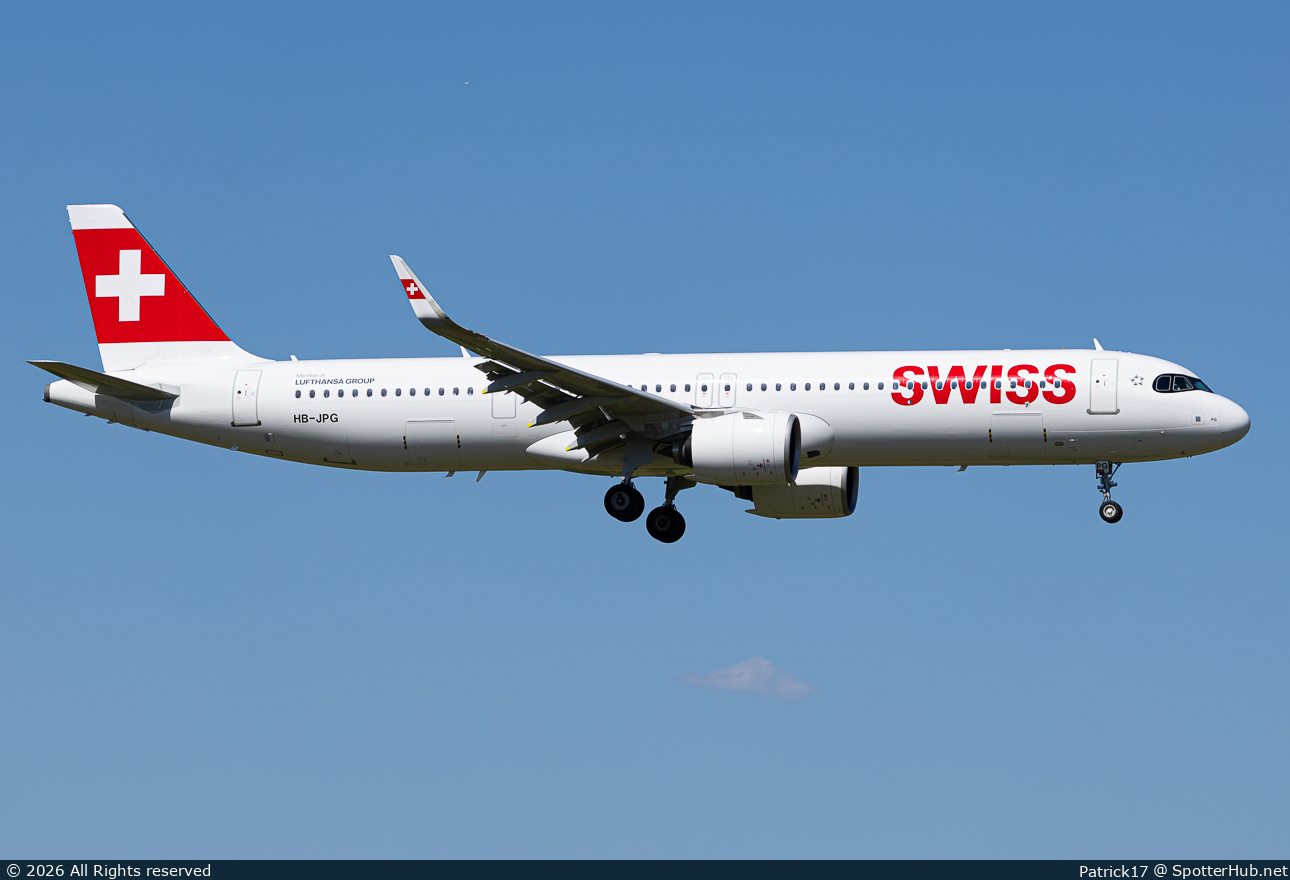 Photo of HB-JPG - Airbus A321-271NX operated by Swiss International Air Lines