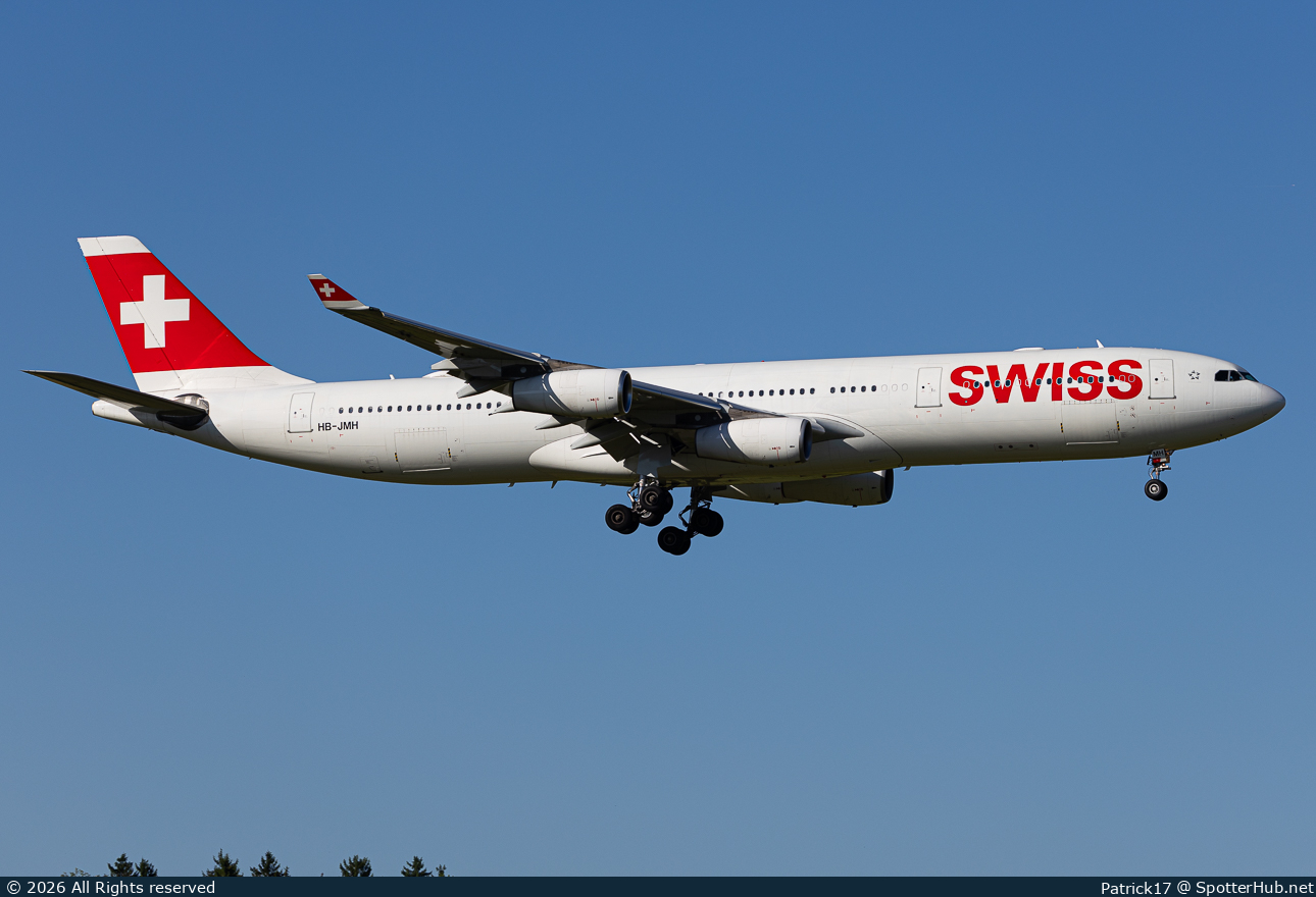 Photo of HB-JMH - Airbus A340-313 operated by Swiss International Air Lines