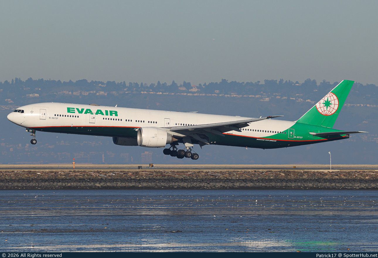 Photo of B-16737 - Boeing 777-3AL(ER) operated by EVA Air