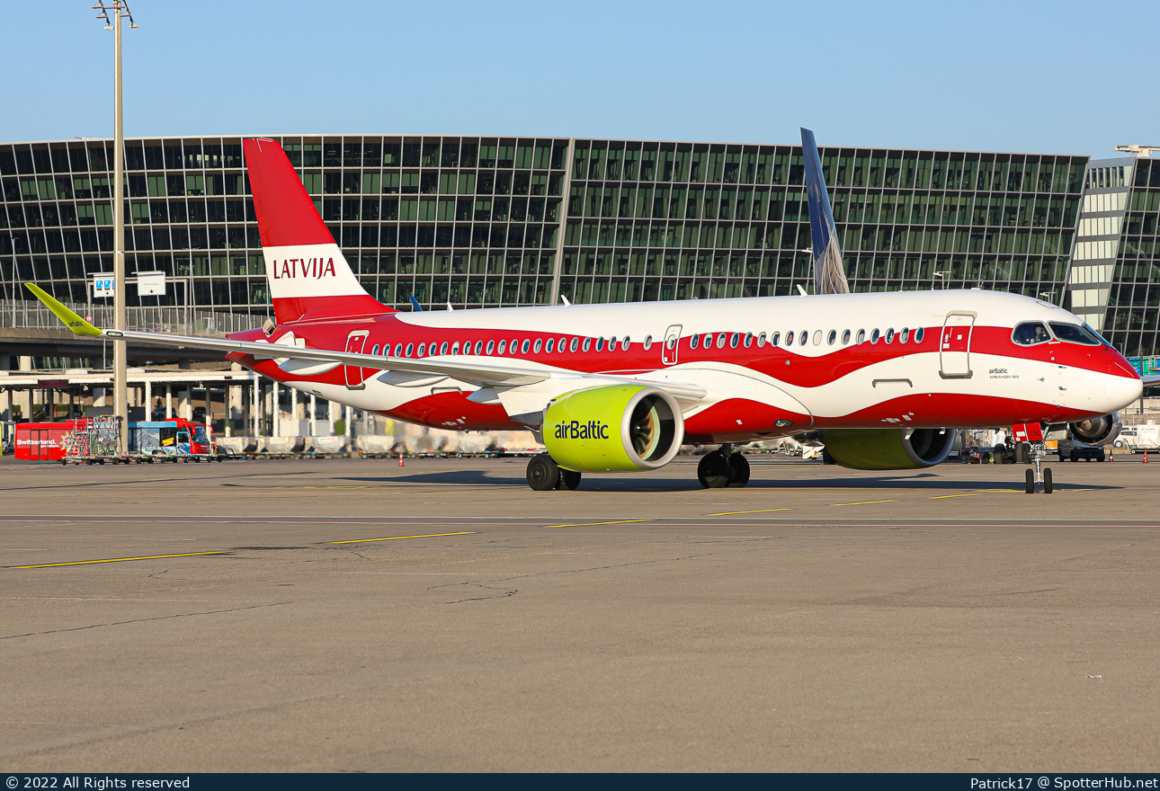 Photo of YL-CSL - Airbus A220-300 operated by airBaltic