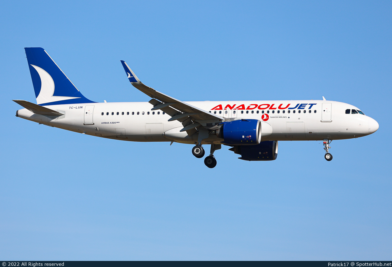 Photo of TC-LUN - Airbus A320-271N operated by AnadoluJet
