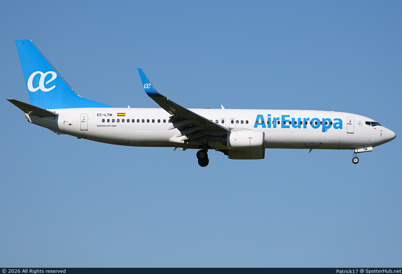 Photo of EC-LTM - Boeing 737-85P operated by Air Europa