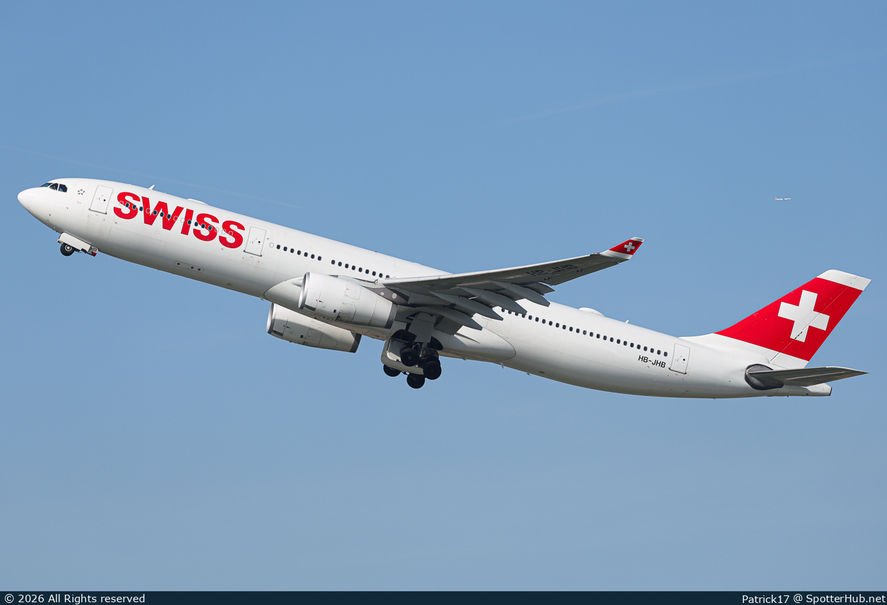 Photo of HB-JHB - Airbus A330-343 operated by Swiss International Air Lines