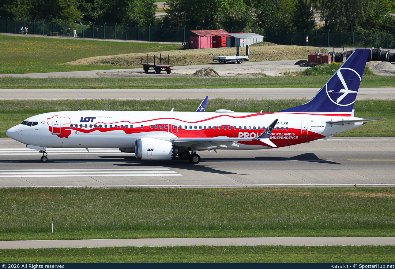 Photo of SP-LVD - Boeing 737 MAX 8 operated by LOT Polish Airlines