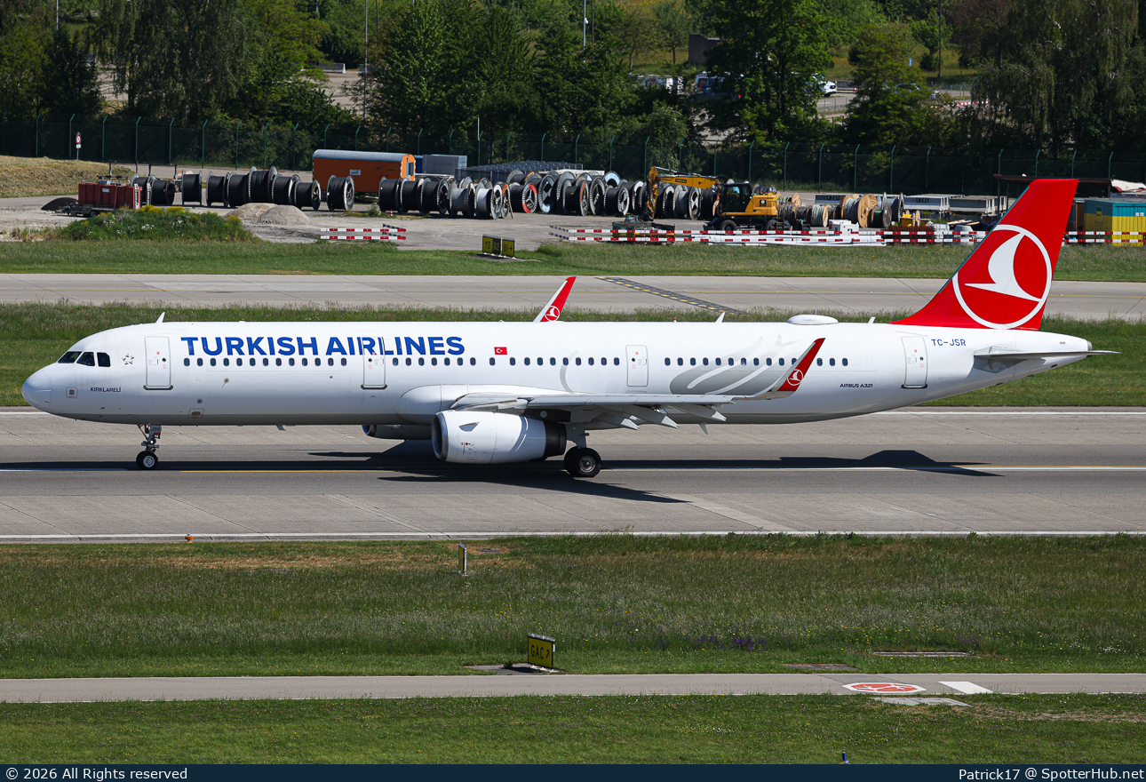 Photo of TC-JSR - Airbus A321-231 operated by Turkish Airlines