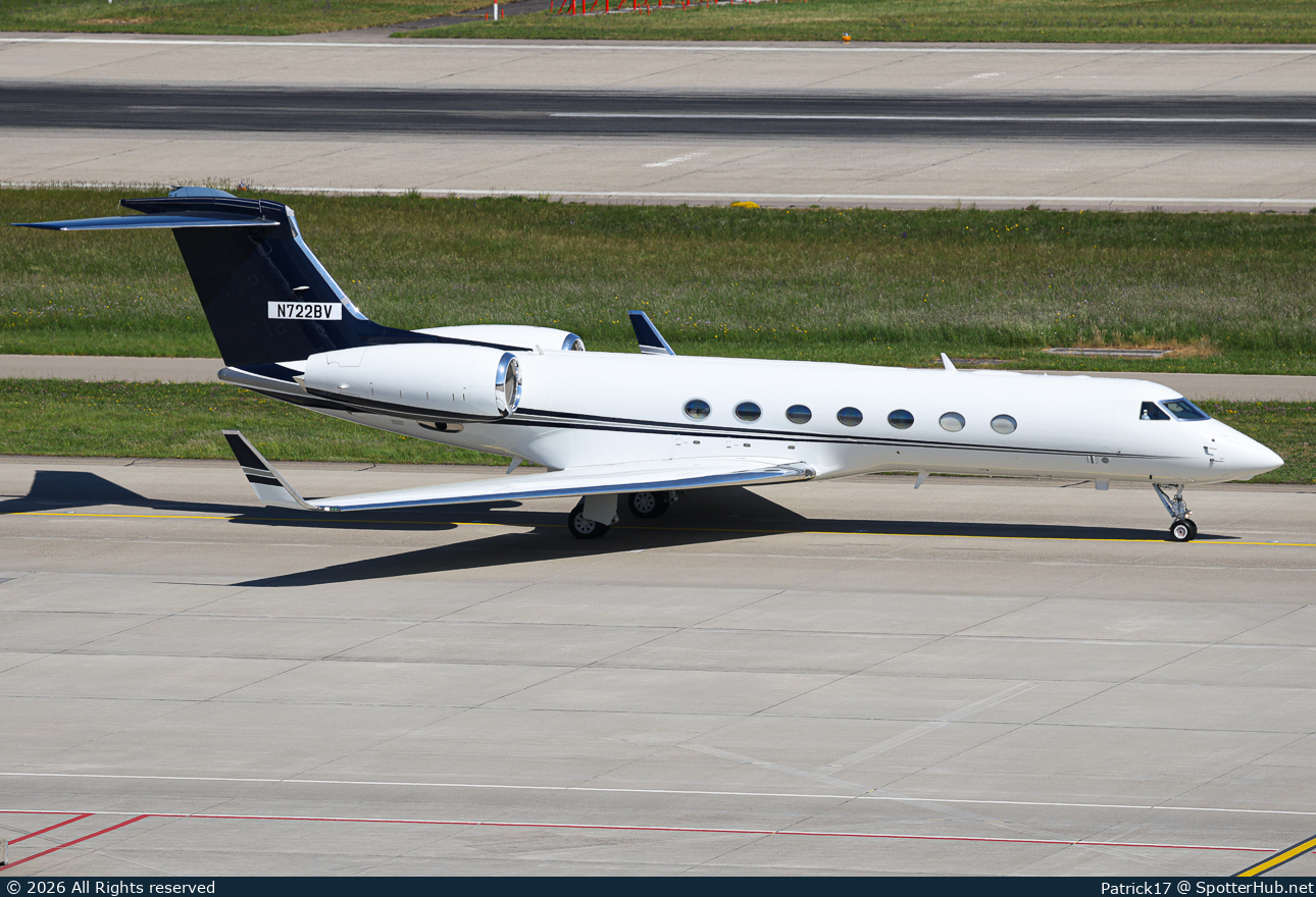 Photo of N722BV - Gulfstream GV-SP (G550) operated by Dataone Systems