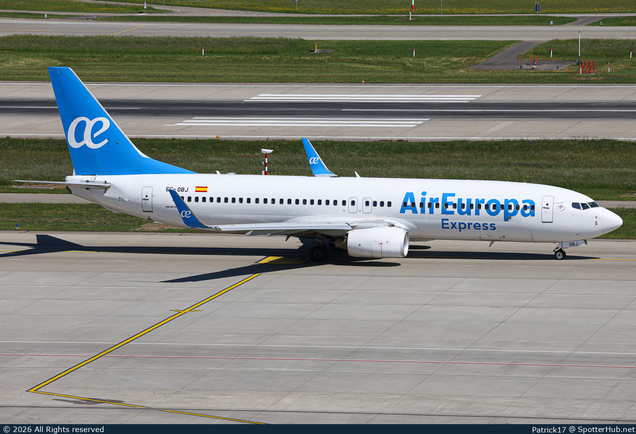 Photo of EC-OBJ - Boeing 737-8GJ operated by Air Europa Express (opb Aeronova)
