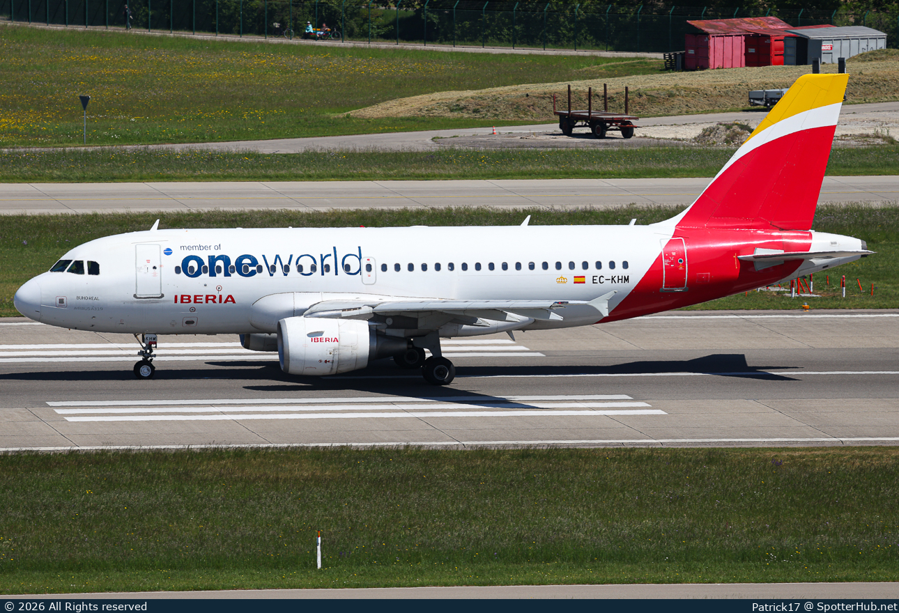 Photo of EC-KHM - Airbus A319-111 operated by Iberia