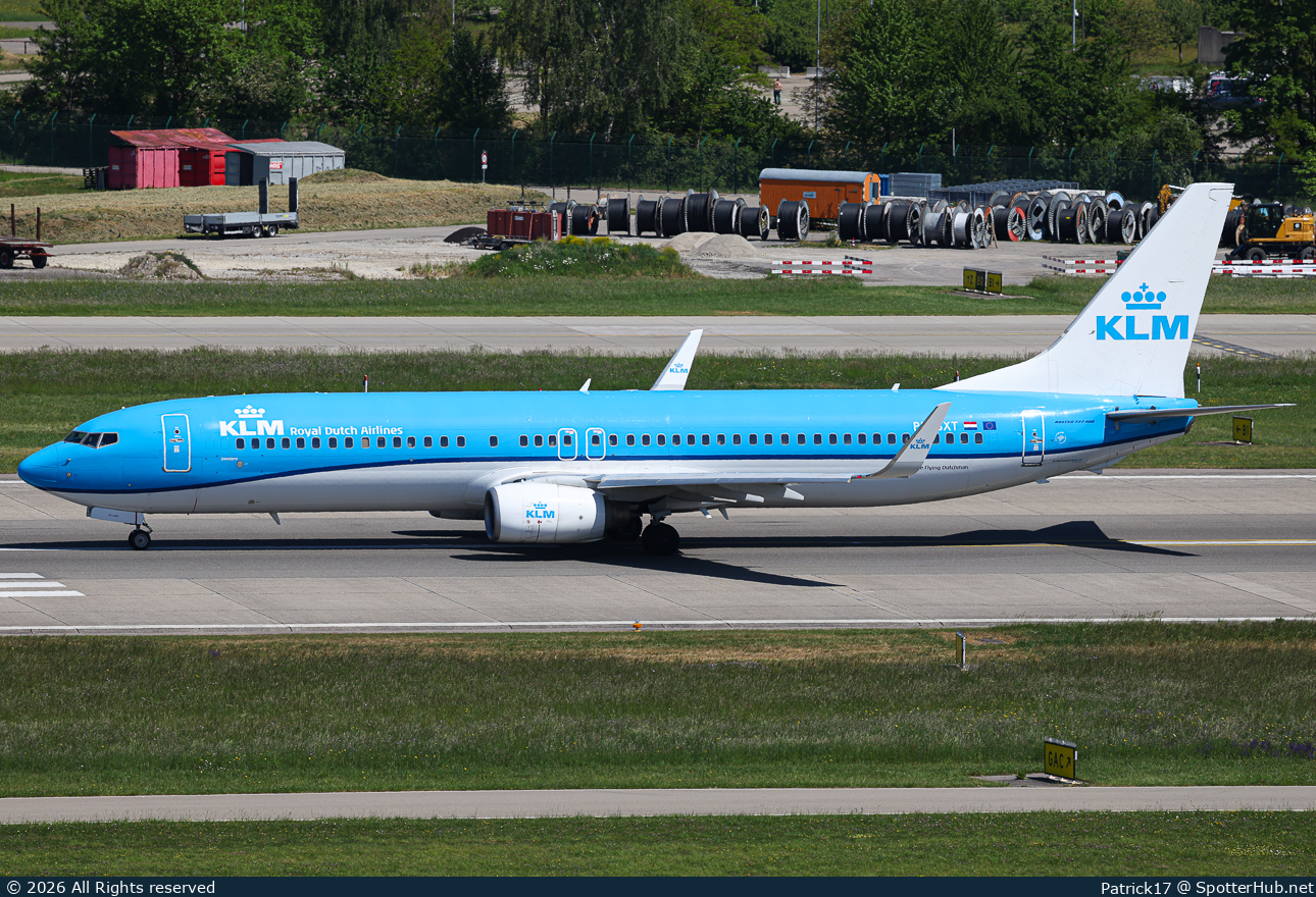 Photo of PH-BXT - Boeing 737-9K2 operated by KLM Royal Dutch Airlines