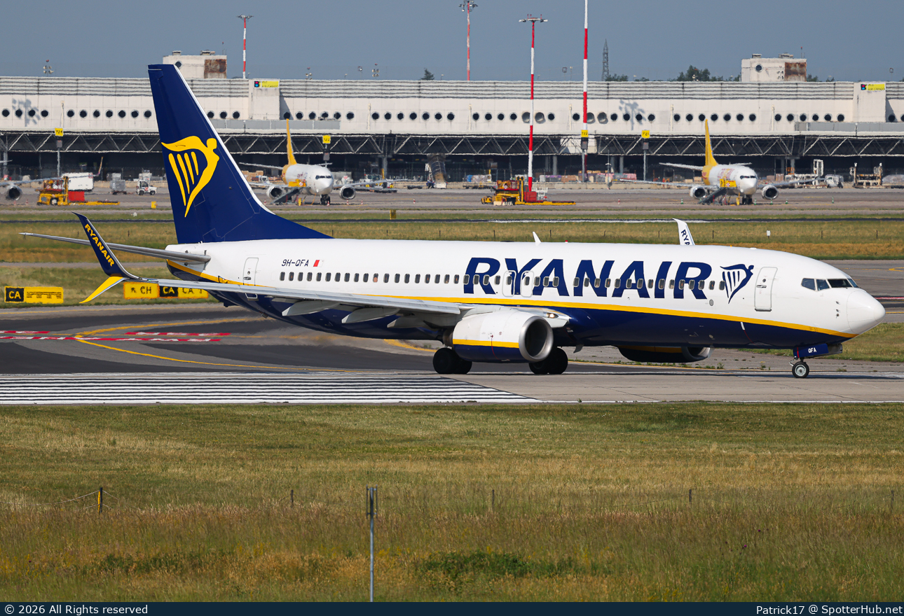 Photo of 9H-QFA - Boeing 737-8AS operated by Ryanair (opb Malta Air)