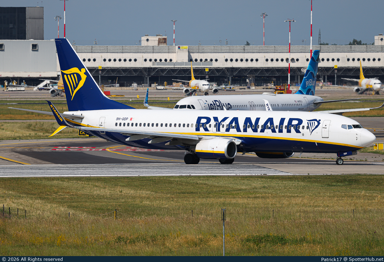 Photo of 9H-QDP - Boeing 737-8AS operated by Ryanair (opb Malta Air)