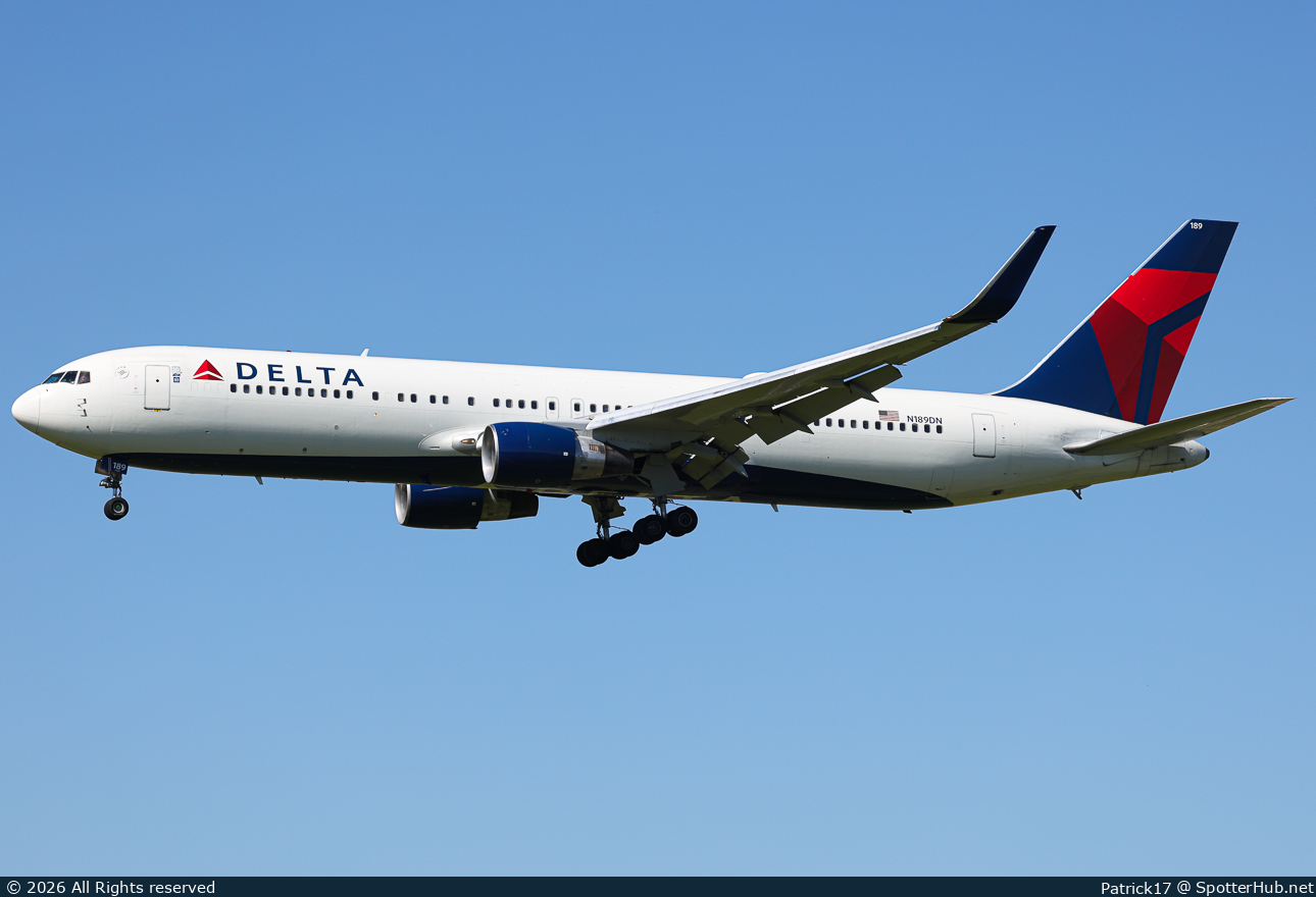 Photo of N189DN - Boeing 767-332(ER) operated by Delta Air Lines