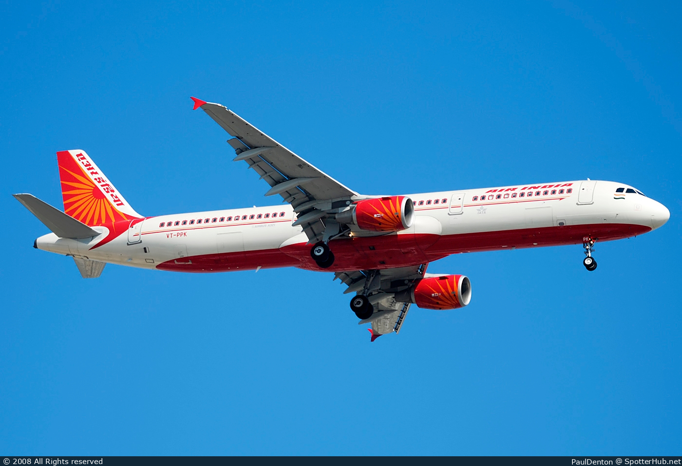 Photo of VT-PPK - Airbus A321-211 operated by Air India