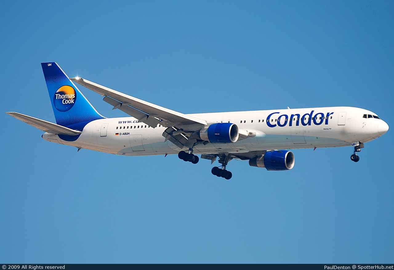 Photo of D-ABUH - Boeing 767-330(ER) operated by Condor