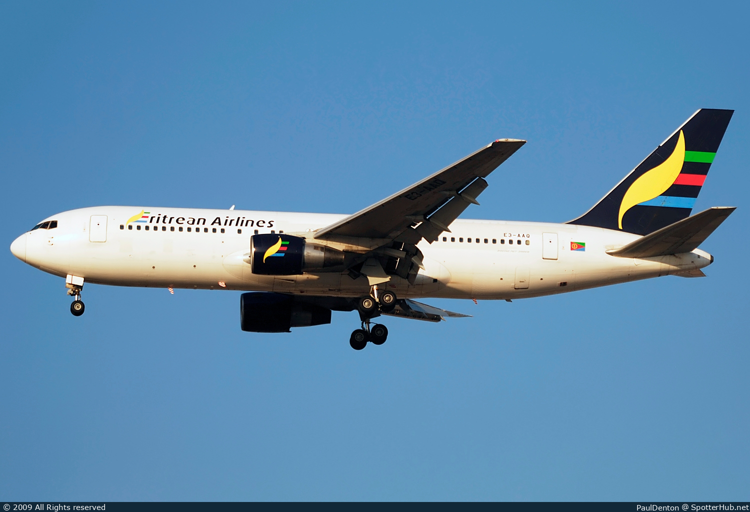 Photo of E3-AAQ - Boeing 767-238(ER) operated by Eritrean Airlines