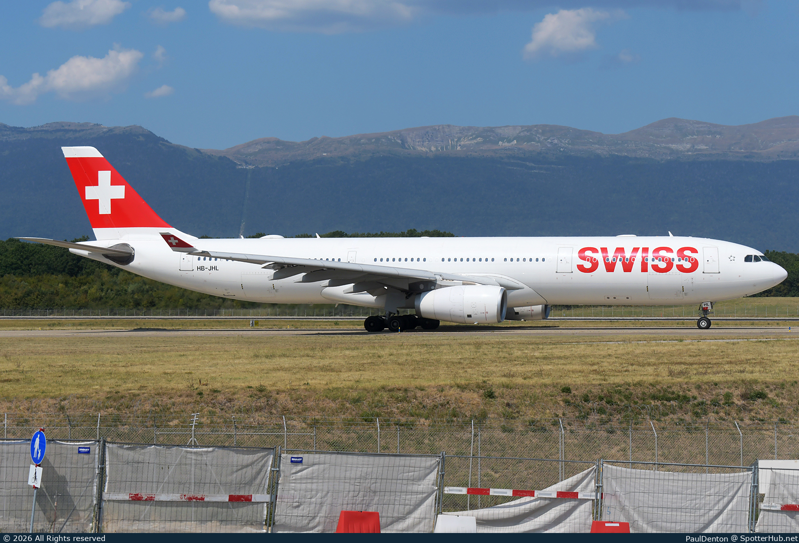 Photo of HB-JHL - Airbus A330-343 operated by Swiss International Air Lines