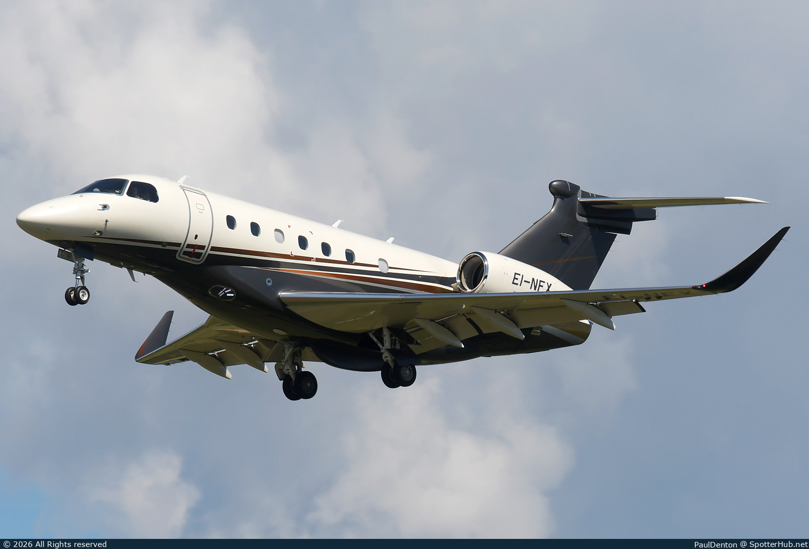 Photo of EI-NFX - Embraer Praetor 600 operated by Flexjet
